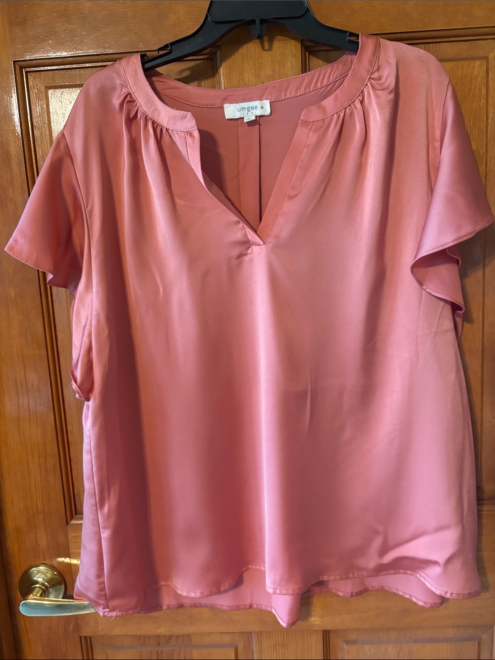 Umgee Dusty Rose Satin V-Neck Flutter Sleeve Blouse